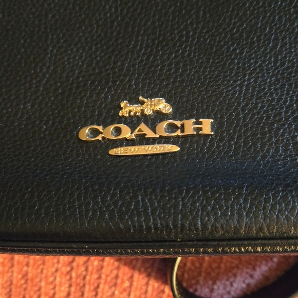 Coach Pebbled Crossbody - Picture 3 of 9